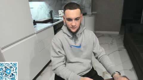 Snapshot of sexykolya chatting on 01-07-25, 10:41 Kolya online show from 01-07-25, 10:41