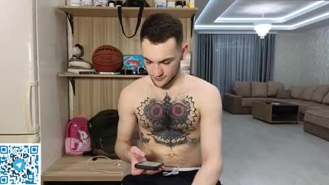 Snapshot of sexykolya chatting on 03-04-25, 07:01 Kolya online show from 03-04-25, 07:01