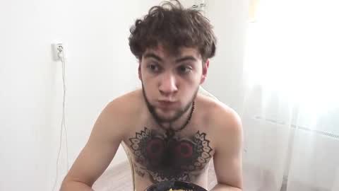 Snapshot of sexykolya chatting on 10-06-25, 07:06 Kolya online show from 10-06-25, 07:06
