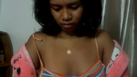 sexylarra12 online show from 05-14-26, 12:17