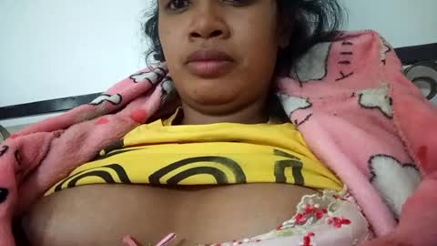 sexylarra12 online show from 08-06-26, 04:03