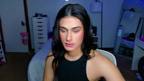 Snapshot of sexylatinboy777 chatting on 04-18-26, 07:01 JC online show from 04-18-26, 07:01