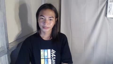 Laylia3 online show from 11-19-25, 05:29