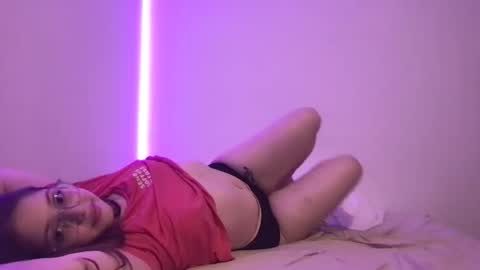 SexyLilBab3 online show from 01-24-25, 08:23