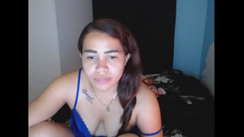 Snapshot of sexyloba_ chatting on 12-19-24, 12:02 sexyloba  independent model online show from 12-19-24, 12:02