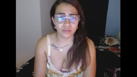 Snapshot of sexyloba_ chatting on 12-27-24, 01:11 sexyloba  independent model online show from 12-27-24, 01:11