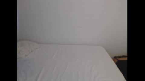 Snapshot of sexyloba_ chatting on 02-16-25, 07:38 sexyloba  independent model online show from 02-16-25, 07:38