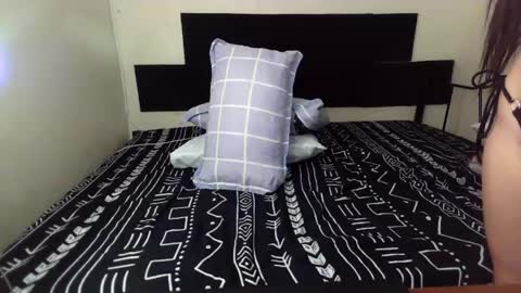 Lily online show from 04-24-26, 02:58