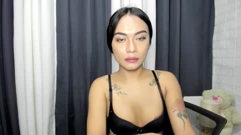 maxine online show from 10-30-25, 12:28