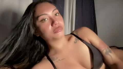 maxine online show from 04-26-26, 01:14