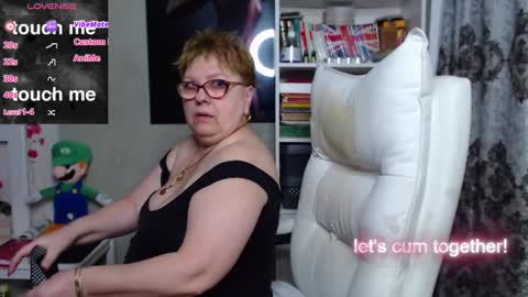 sexylynette4u online show from 01-22-25, 08:07