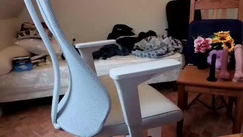 Snapshot of sexyman_fr chatting on 05-10-26, 02:44 Vincent Vega online show from 05-10-26, 02:44