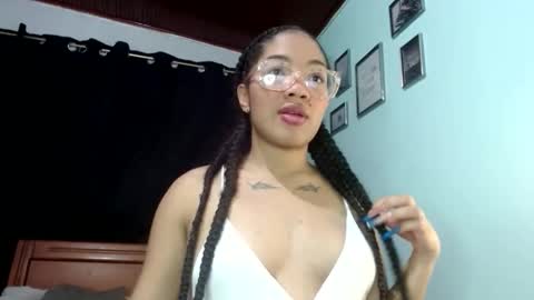sexymomm678 online show from 04-07-26, 11:48