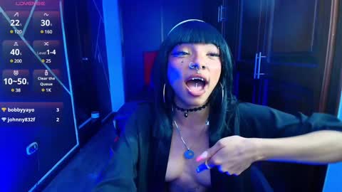 Snapshot of sexynaf chatting on 01-15-25, 01:45 N A F online show from 01-15-25, 01:45