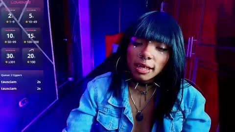 Snapshot of sexynaf chatting on 02-19-25, 10:42 N A F online show from 02-19-25, 10:42