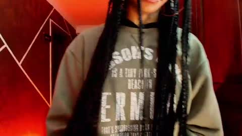 Snapshot of sexynaf chatting on 02-25-25, 07:14 N A F online show from 02-25-25, 07:14