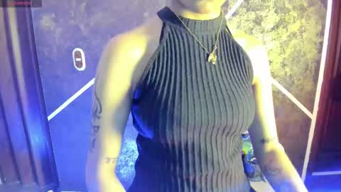 Snapshot of sexynaf chatting on 11-11-25, 07:36 N A F online show from 11-11-25, 07:36