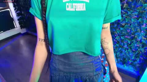 Snapshot of sexynaf chatting on 11-25-25, 07:36 N A F online show from 11-25-25, 07:36