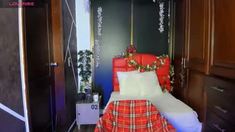 Snapshot of sexynaf chatting on 12-03-25, 07:12 N A F online show from 12-03-25, 07:12