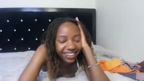 Snapshot of sexynanaa chatting on 02-17-26, 03:08 nanaa online show from 02-17-26, 03:08