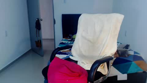 Natalia Duran online show from 02-27-25, 09:04