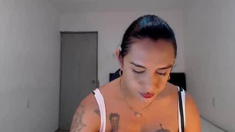 Natalia Duran online show from 06-10-26, 08:19
