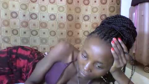 Snapshot of sexyneedle22 chatting on 02-10-25, 02:48 VIVIAN online show from 02-10-25, 02:48