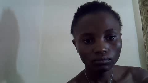 Snapshot of sexyneedle22 chatting on 02-27-25, 06:07 VIVIAN online show from 02-27-25, 06:07