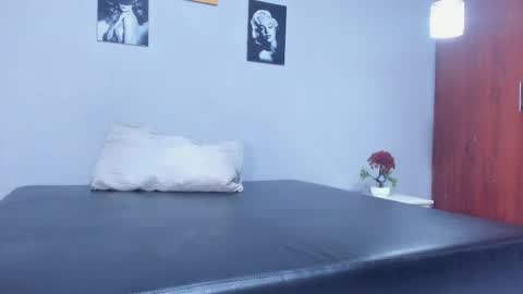 sexynova 93 online show from 05-19-26, 01:56