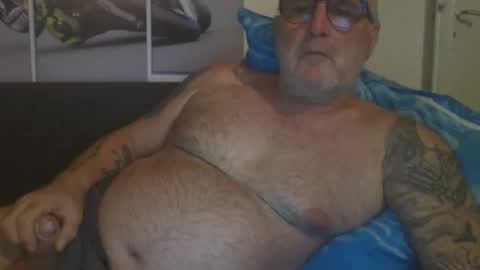 Snapshot of sexypaa chatting on 01-23-25, 08:56 sexypaa online show from 01-23-25, 08:56