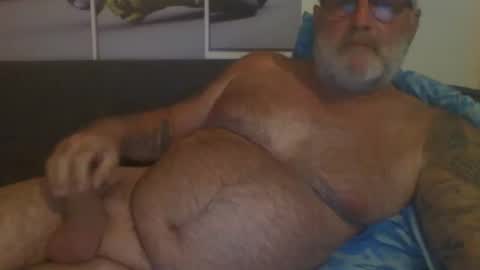Snapshot of sexypaa chatting on 02-14-25, 09:43 sexypaa online show from 02-14-25, 09:43