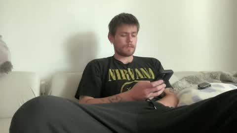 sexypanda3011 online show from 05-11-26, 01:00