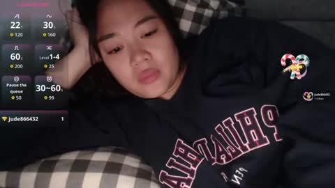sexypenguin13 online show from 07-11-26, 07:00