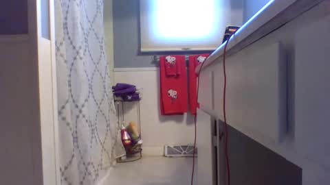 Snapshot of sexypluvin chatting on 01-08-25, 03:28 sexypluvin online show from 01-08-25, 03:28