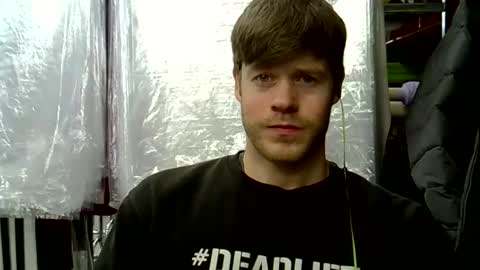 Snapshot of sexypornhot chatting on 12-17-24, 06:13 Erikson online show from 12-17-24, 06:13