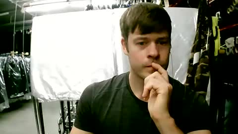 Snapshot of sexypornhot chatting on 09-19-25, 05:42 Erikson online show from 09-19-25, 05:42