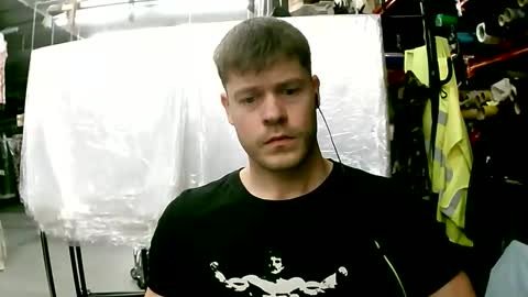 Snapshot of sexypornhot chatting on 10-10-25, 05:39 Erikson online show from 10-10-25, 05:39