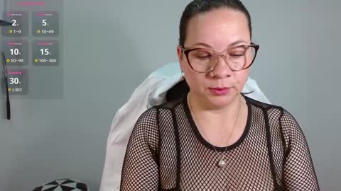 Snapshot of sexypsychologist chatting on 12-18-24, 11:19 Sexy Psychologist online show from 12-18-24, 11:19