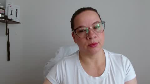 Snapshot of sexypsychologist chatting on 01-19-25, 12:50 Sexy Psychologist online show from 01-19-25, 12:50