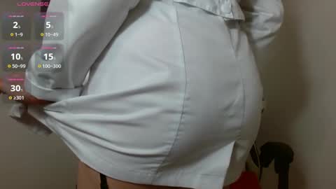 Snapshot of sexypsychologist chatting on 02-26-25, 11:37 Sexy Psychologist online show from 02-26-25, 11:37