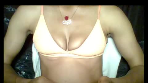 sexypussy000 online show from 04-20-26, 06:53