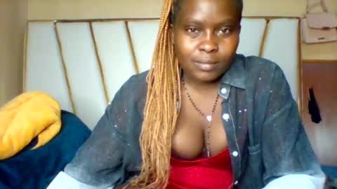 Snapshot of sexypussy983 chatting on 07-13-26, 04:59 Micky online show from 07-13-26, 04:59