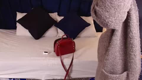 R A C H E L online show from 03-13-26, 12:01