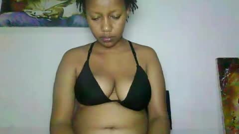 Snapshot of sexyred1738 chatting on 06-22-26, 01:29 sexyred1738 online show from 06-22-26, 01:29