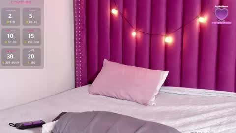 Kendall online show from 12-14-25, 12:21