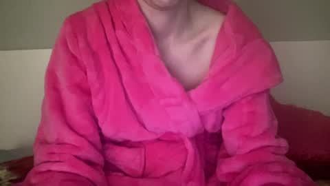 Snapshot of sexyskylar2016 chatting on 01-05-25, 03:22 Sexy Skylar online show from 01-05-25, 03:22