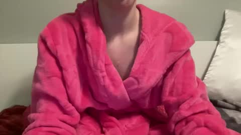 Snapshot of sexyskylar2016 chatting on 01-28-25, 05:32 Sexy Skylar online show from 01-28-25, 05:32