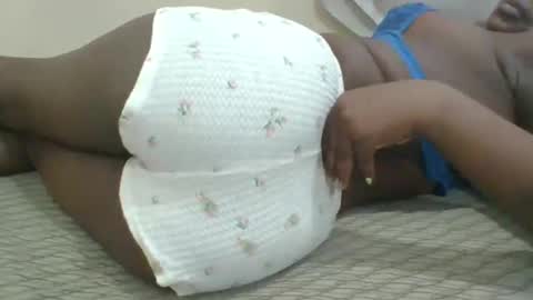 Snapshot of sexysleeky chatting on 11-21-25, 11:58 PAULINE online show from 11-21-25, 11:58