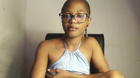 Darkskinned Rae online show from 03-29-26, 08:53