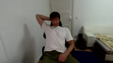 urPersonalToyboy420 online show from 06-15-26, 07:43
